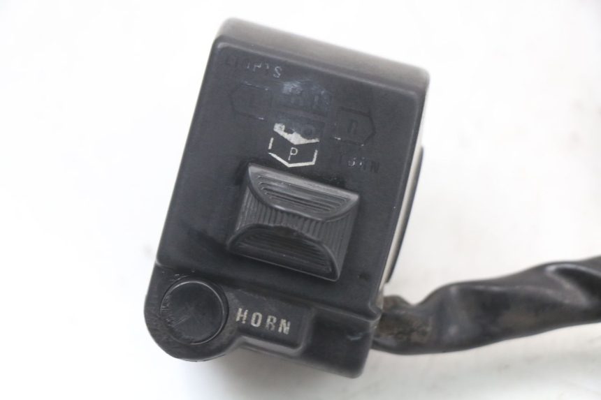 photo de LEFT SWITCH SUZUKI GSX E 250 (1982 - 1983) - Component detail