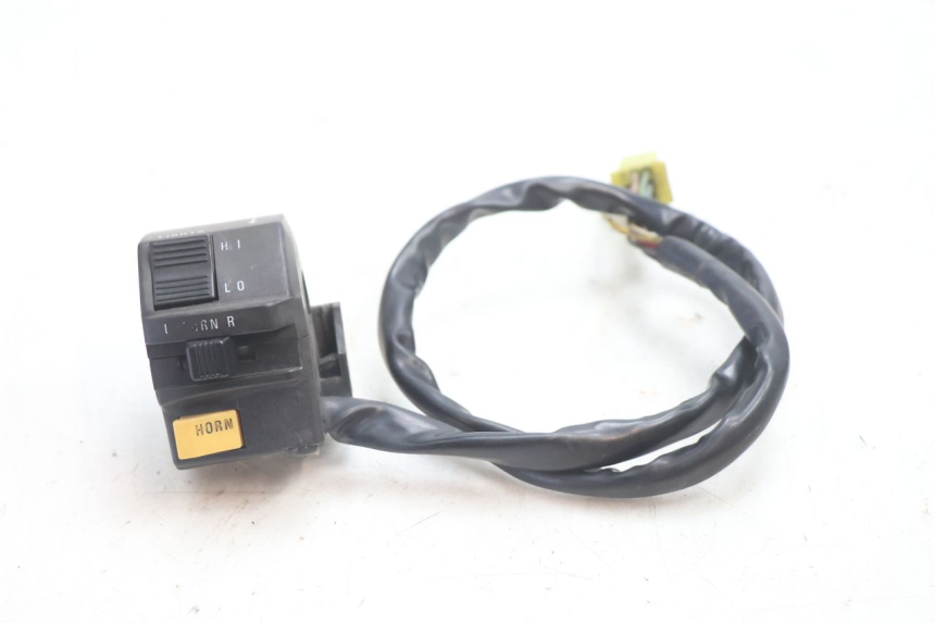 photo de LEFT SWITCH SUZUKI GSX F GSXF 750 (1988 - 1998) - Main view