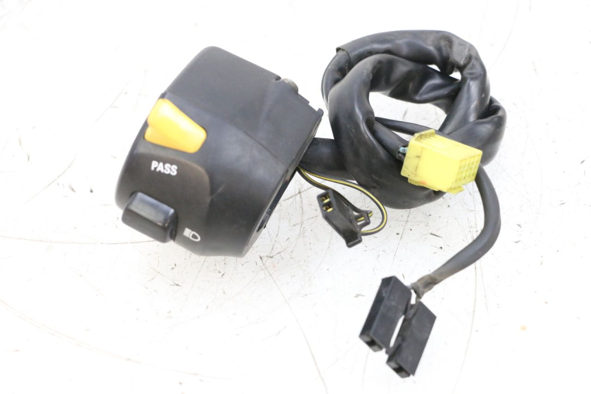 photo de LEFT SWITCH SUZUKI GSXR GSX-R 1000 (2003 - 2004) - Product overview