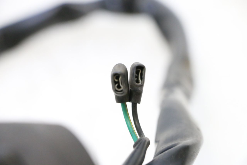 photo de LEFT SWITCH SYM GTS EVO 125 (2009 - 2013) - Fixing points details