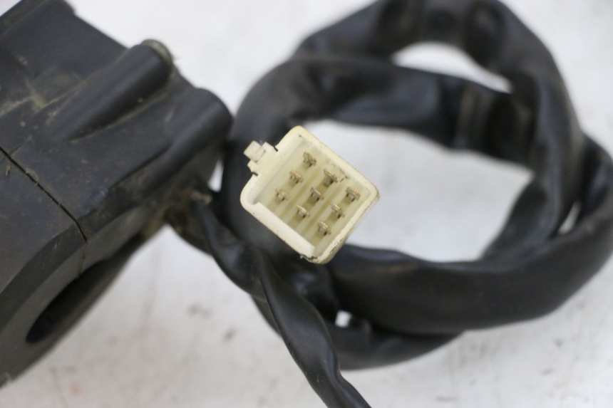 photo de LEFT SWITCH JM MOTORS GTS 125 (2015 - 2019) - Technical close-up