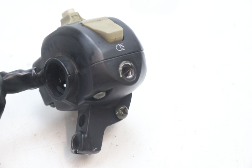 photo de LEFT SWITCH KEEWAY HURRICANE 50 (2006 - 2019) - Alternative perspective