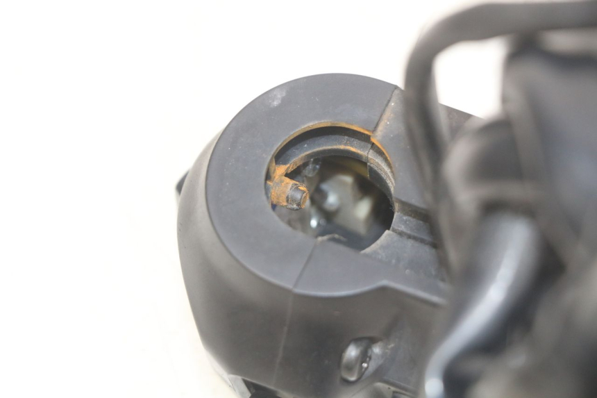 photo de LEFT HANDLEBAR SWITCH SYM JET SPORT XR 50 (2006 - 2015) - Alternative perspective