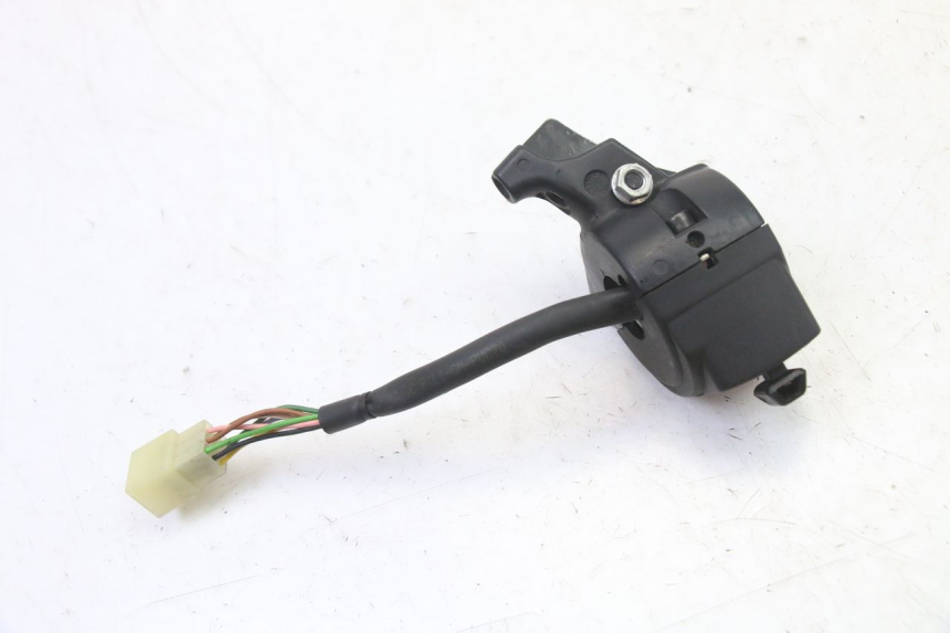 photo de LEFT SWITCH YAMAHA JOG R 50 (2004 - 2014) - Technical close-up