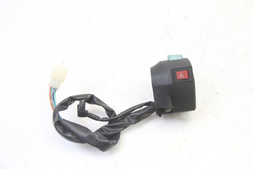 photo de LEFT SWITCH KIDEN KD125-G 125 (2018 - 2022) - Alternative perspective