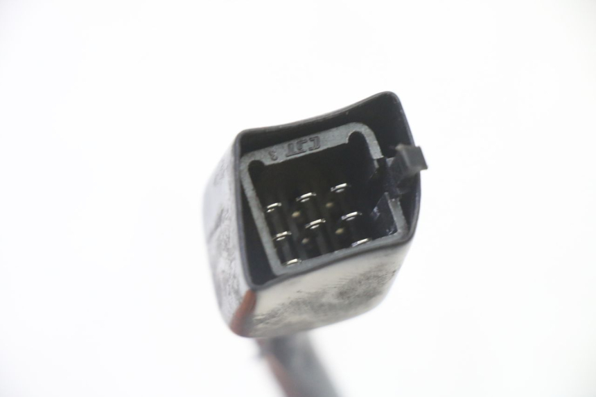 photo de LEFT HANDLEBAR SWITCH PEUGEOT KISBEE 2T 50 (2010 - 2017) - Technical close-up