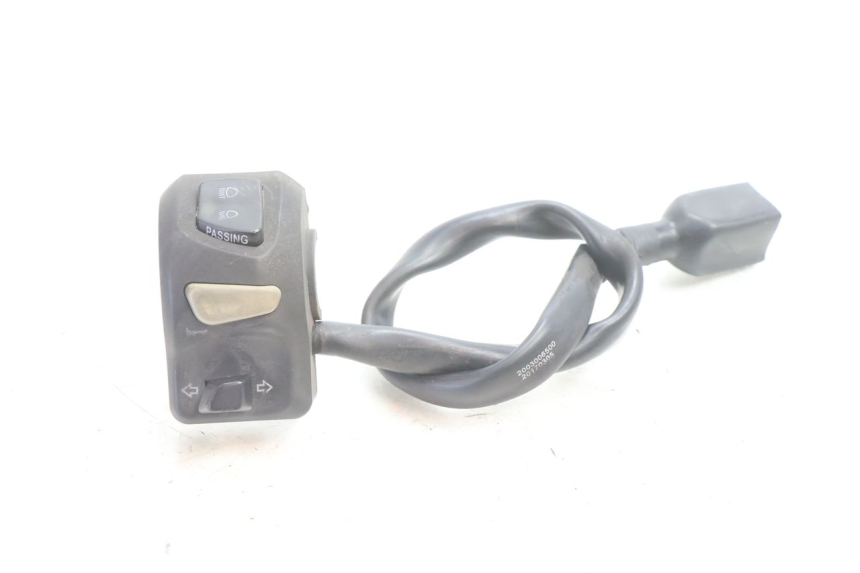 photo de LEFT HANDLEBAR SWITCH PEUGEOT KISBEE 2T 50 (2010 - 2017) - Main view
