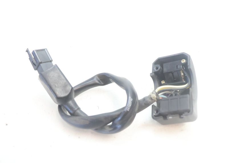 photo de LEFT HANDLEBAR SWITCH PEUGEOT KISBEE 4T 50 (2018 - 2022) - Alternative perspective