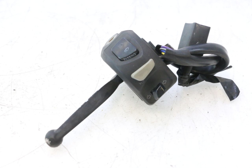 photo de LEFT HANDLEBAR SWITCH PEUGEOT KISBEE 4T 50 (2018 - 2022) - Main view