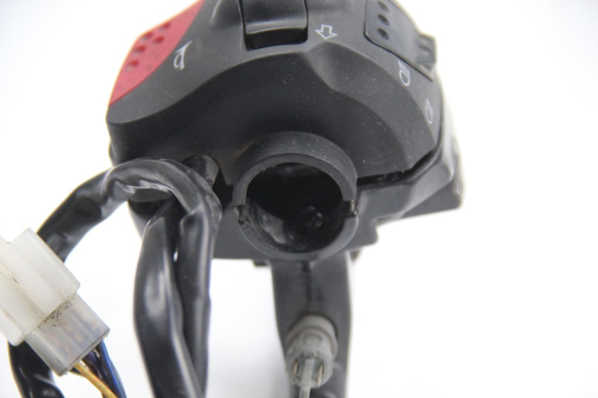 photo de LEFT HANDLEBAR SWITCH PEUGEOT LUDIX 50 (2005 - 2007) - Component detail
