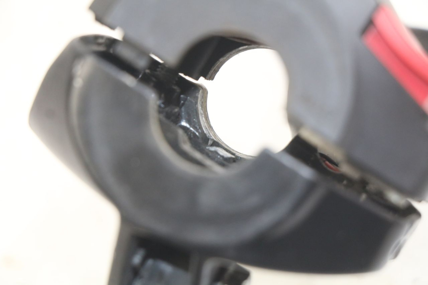 photo de LEFT HANDLEBAR SWITCH PEUGEOT LUDIX 50 (2005 - 2007) - Component detail