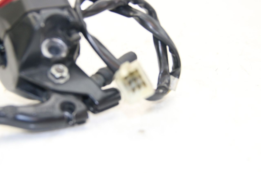 photo de LEFT HANDLEBAR SWITCH PEUGEOT LUDIX 50 (2008 - 2017) - Technical close-up