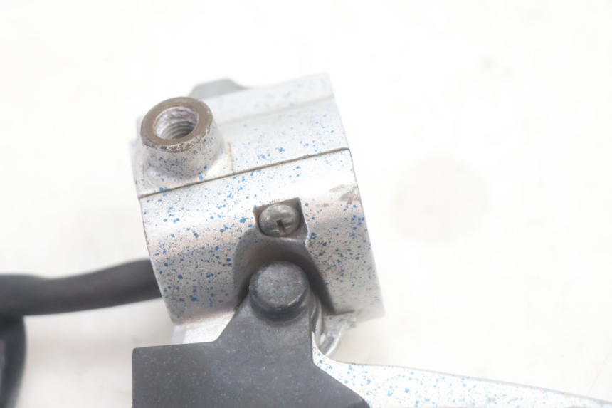 photo de LEFT SWITCH SYM MIO 50 (2005 - 2010) - Surface and material condition