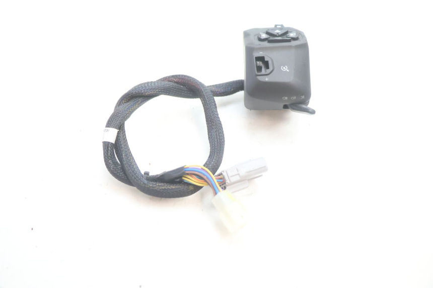 photo de LEFT SWITCH PIAGGIO MP3 HPE 530 (2022 - 2026) - Product overview