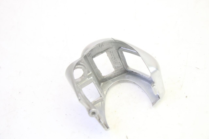 photo de LEFT HANDLEBAR SWITCH PIAGGIO MP3 LT 400 (2007 - 2012) - Alternative perspective