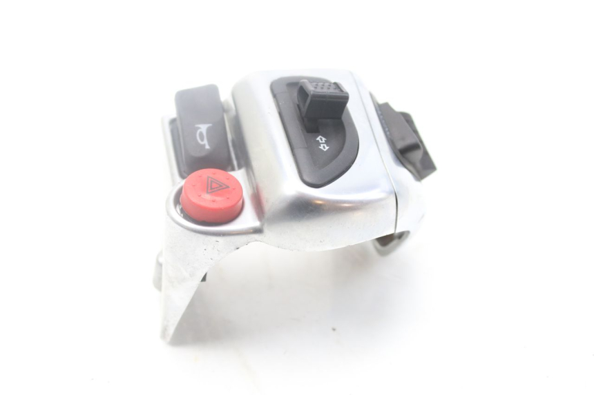 photo de LEFT HANDLEBAR SWITCH PIAGGIO MP3 500 (2014 - 2017) - Component detail