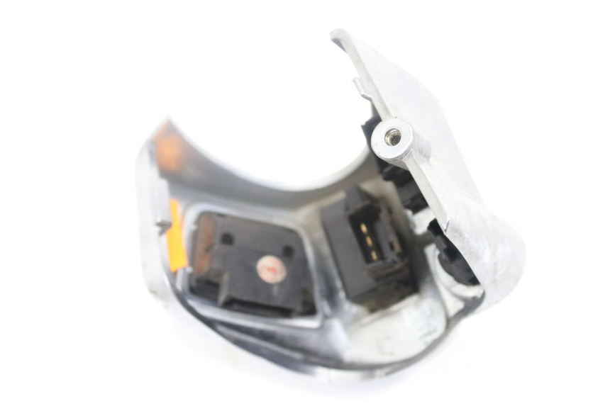 photo de LEFT HANDLEBAR SWITCH PIAGGIO MP3 500 (2014 - 2017) - Technical close-up