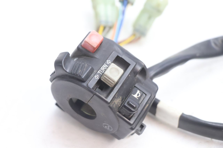 photo de LEFT SWITCH KYMCO MXU R 250 (2004 - 2010) - Component detail