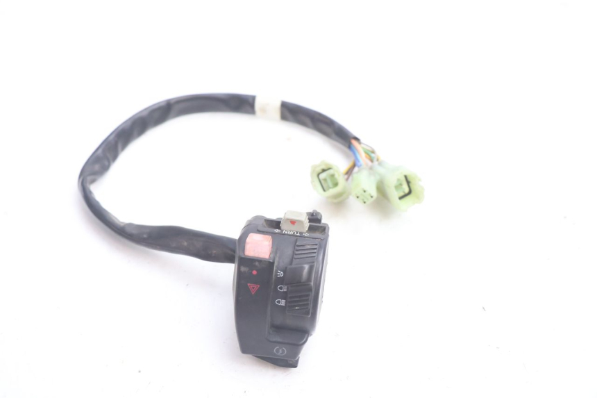 photo de LEFT SWITCH KYMCO MXU R 250 (2004 - 2010) - Zoom on usage condition