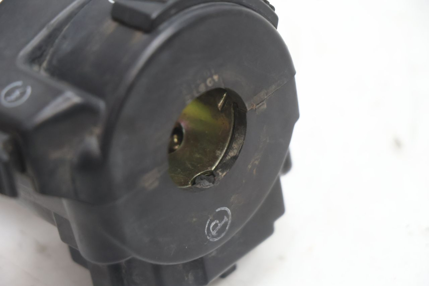 photo de LEFT SWITCH KYMCO MXU R 250 (2004 - 2010) - Technical close-up