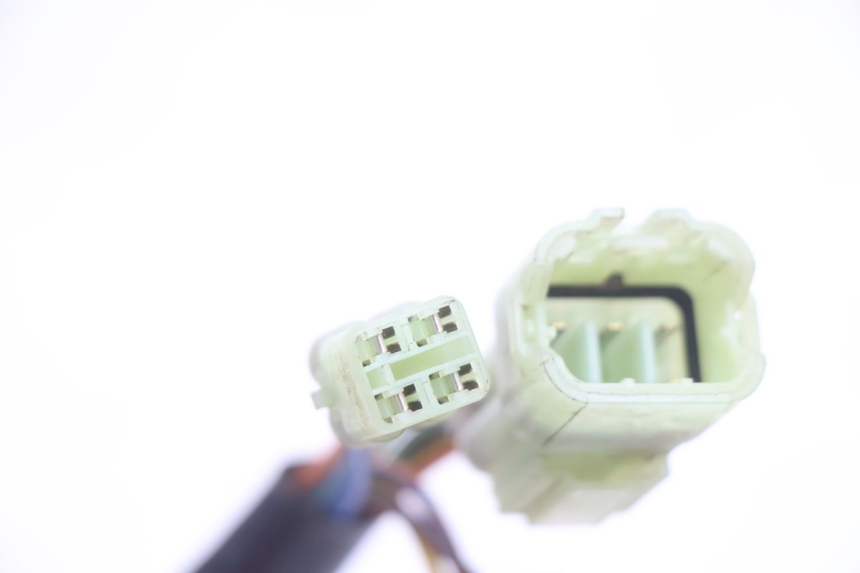 photo de LEFT SWITCH KYMCO MXU R 250 (2004 - 2010) - Fixing points details