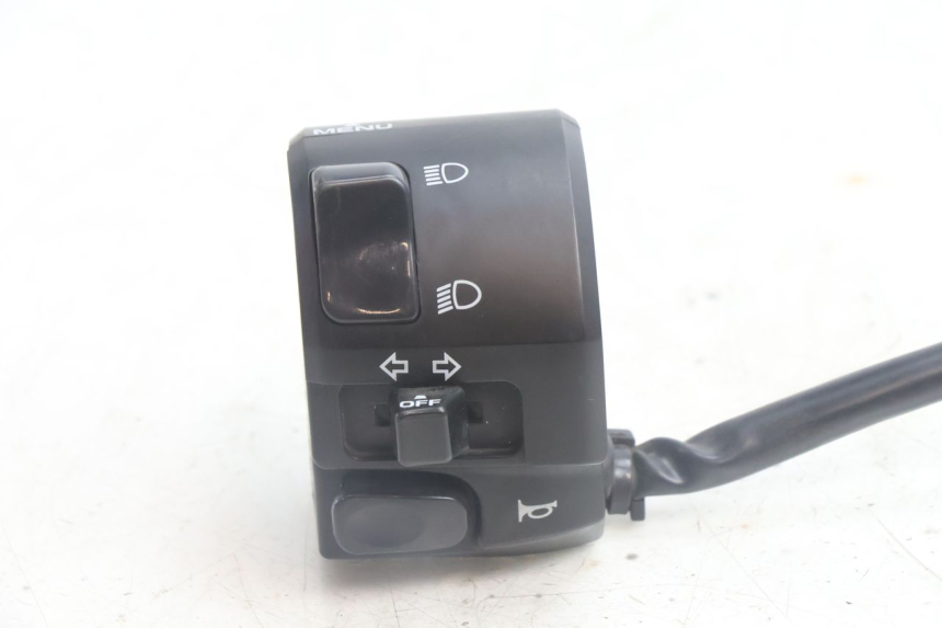 photo de LEFT SWITCH YAMAHA N-MAX NMAX 125 (2021 - 2024) - Component detail