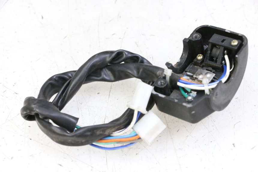 photo de LEFT SWITCH JM MOTORS OLDIES GT 4T 50 (2018 - 2025) - Technical close-up