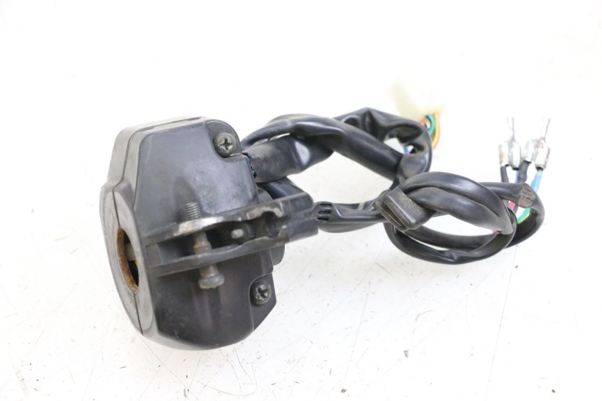 photo de LEFT HANDLEBAR SWITCH IMF INDUSTRIE PACH 4T 50 (2009 - 2018) - Alternative perspective