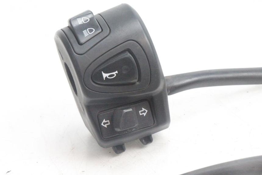 photo de LEFT SWITCH HONDA PCX (JF28) 125 (2009 - 2011) - Component detail