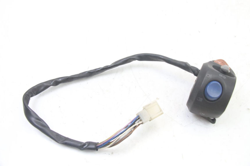 photo de LEFT HANDLEBAR SWITCH PEUGEOT ELYSTAR 50 (2002 - 2014) - Alternative perspective