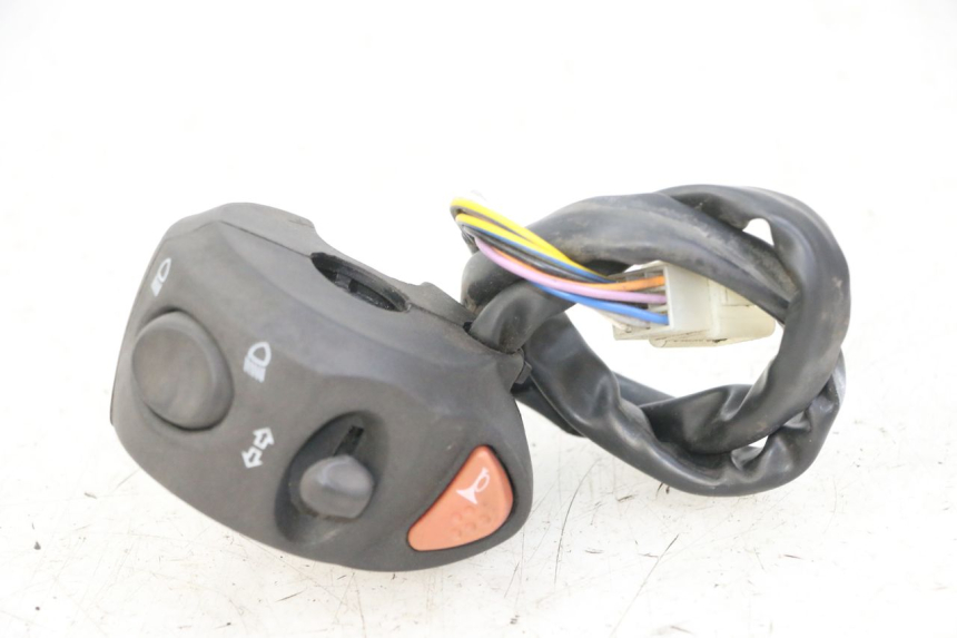 photo de LEFT SWITCH PEUGEOT SATELIS 125 (2013 - 2018) - Main view