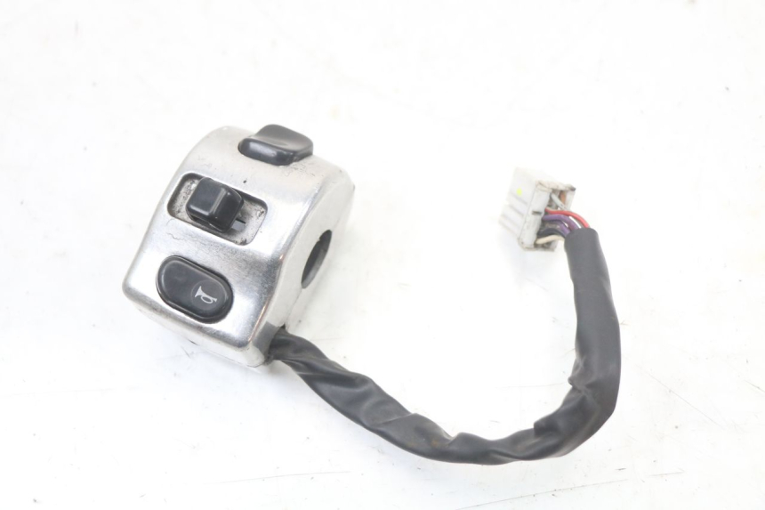 photo de LEFT SWITCH PIAGGIO BEVERLY 125 (1998 - 2005) - Component detail