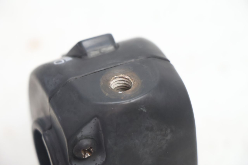 photo de LEFT SWITCH RAZZO QTR 50 (2011 - 2018) - Technical close-up