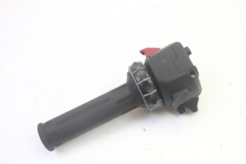 photo de LEFT SWITCH BMW R GS 1250 (2021 - 2024) - Surface and material condition