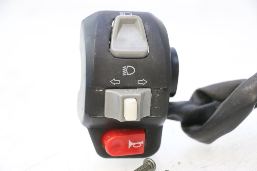 photo de LEFT SWITCH ORCAL RAPTOR 50 (2015 - 2021) - Fixing points details