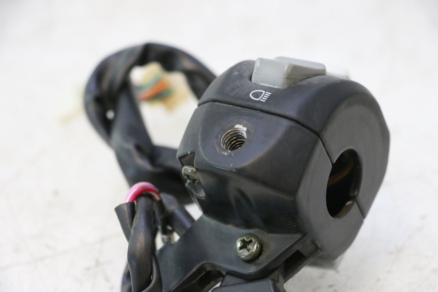 photo de LEFT SWITCH LAZIO RENO 50 (2016 - 2021) - Surface and material condition
