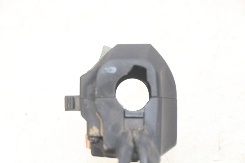 photo de LEFT HANDLEBAR SWITCH YAMASAKI ROADSTER 50 (2013 - 2018) - Component detail
