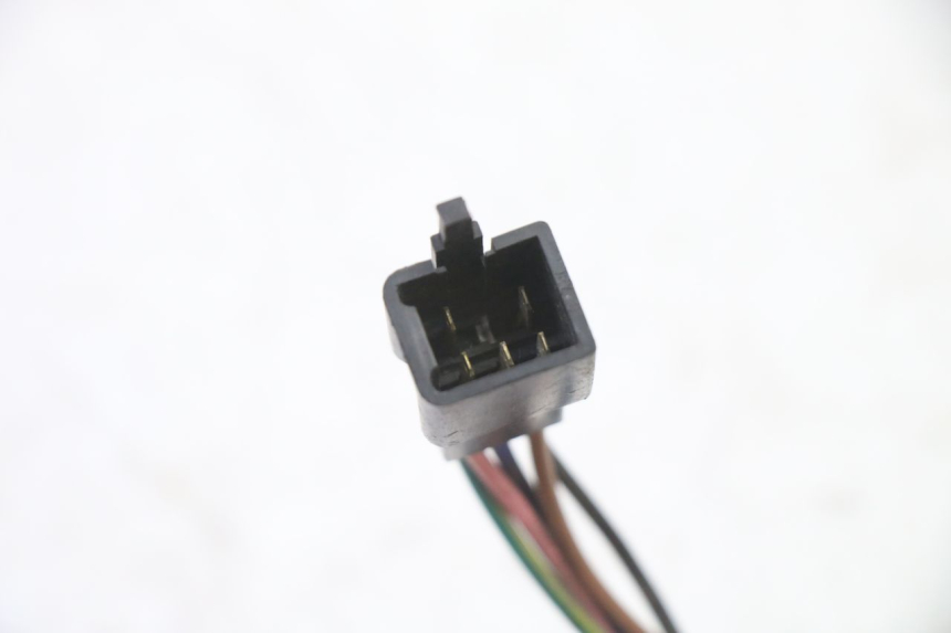 photo de LEFT SWITCH PGO RODOSHOW 2T 50 (2003 - 2007) - Surface and material condition