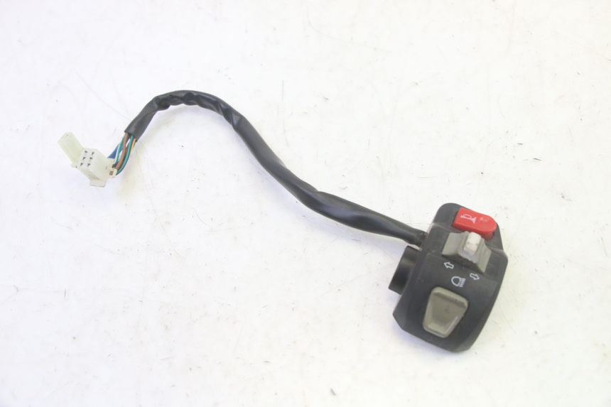 photo de LEFT HANDLEBAR SWITCH TNT MOTOR ROMA 10' 4T 50 (2019 - 2022) - Alternative perspective