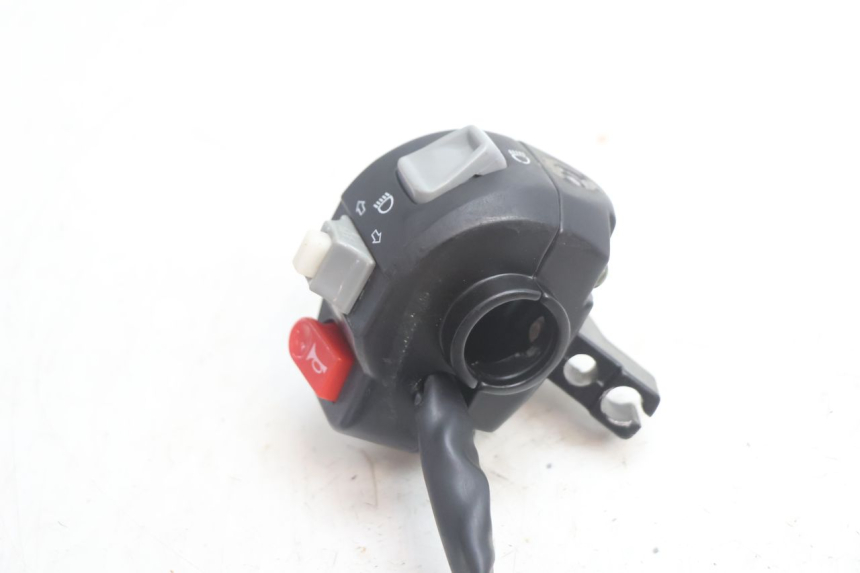 photo de LEFT SWITCH TNT MOTOR ROMA 12' 2T 50 (2007 - 2018) - Zoom on usage condition