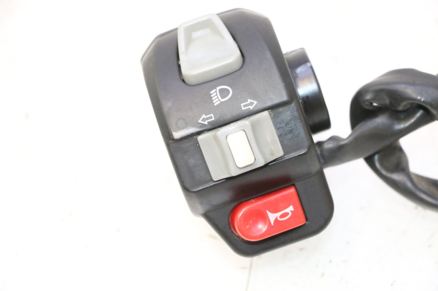 photo de LEFT SWITCH TNT MOTOR ROMA 12' 2T 50 (2007 - 2018) - Markings and original references