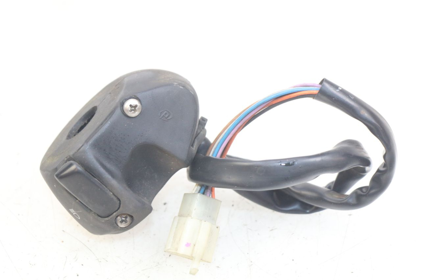 photo de LEFT HANDLEBAR SWITCH PEUGEOT SATELIS 125 (2010 - 2012) - Technical close-up