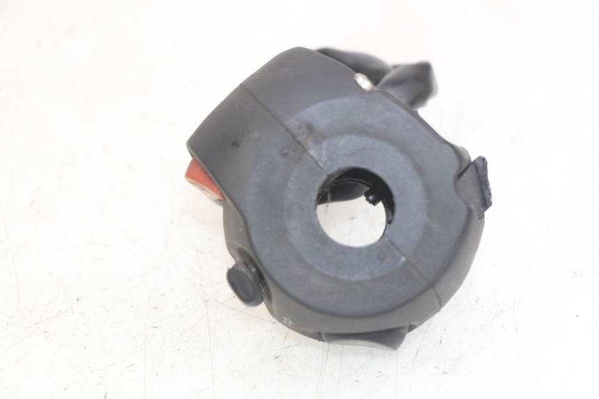 photo de LEFT HANDLEBAR SWITCH PEUGEOT SATELIS 125 (2010 - 2012) - Component detail