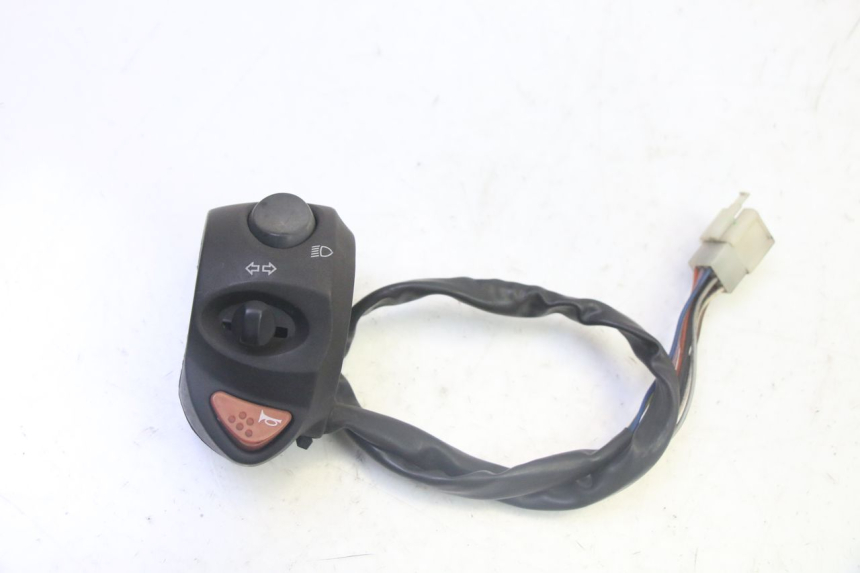 photo de LEFT HANDLEBAR SWITCH PEUGEOT SATELIS 125 (2006 - 2009) - Main view