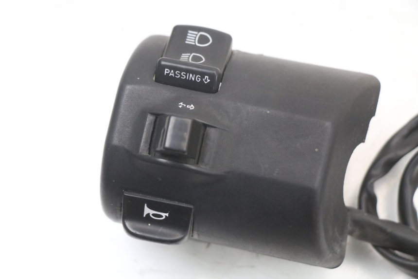 photo de LEFT SWITCH APRILIA SCARABEO GT 125 (1999 - 2007) - Component detail