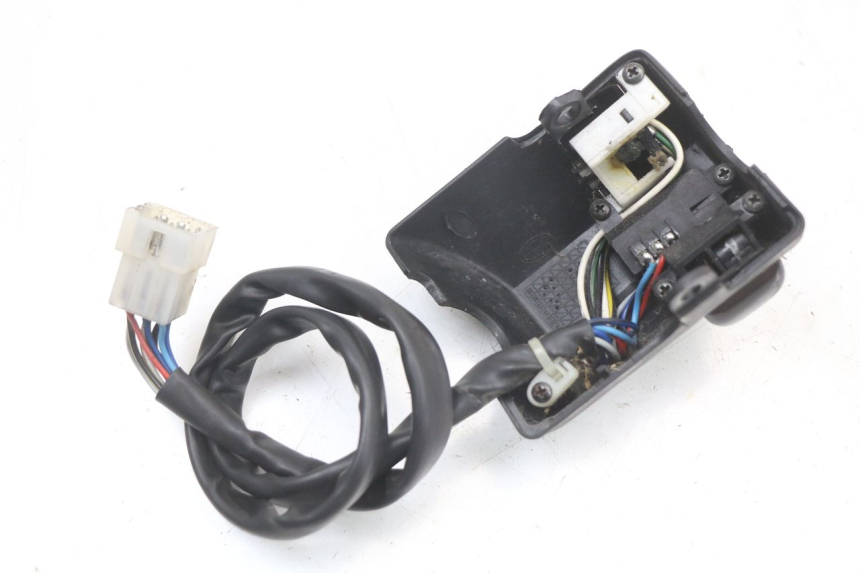 photo de LEFT SWITCH APRILIA SCARABEO GT 125 (1999 - 2007) - Alternative perspective