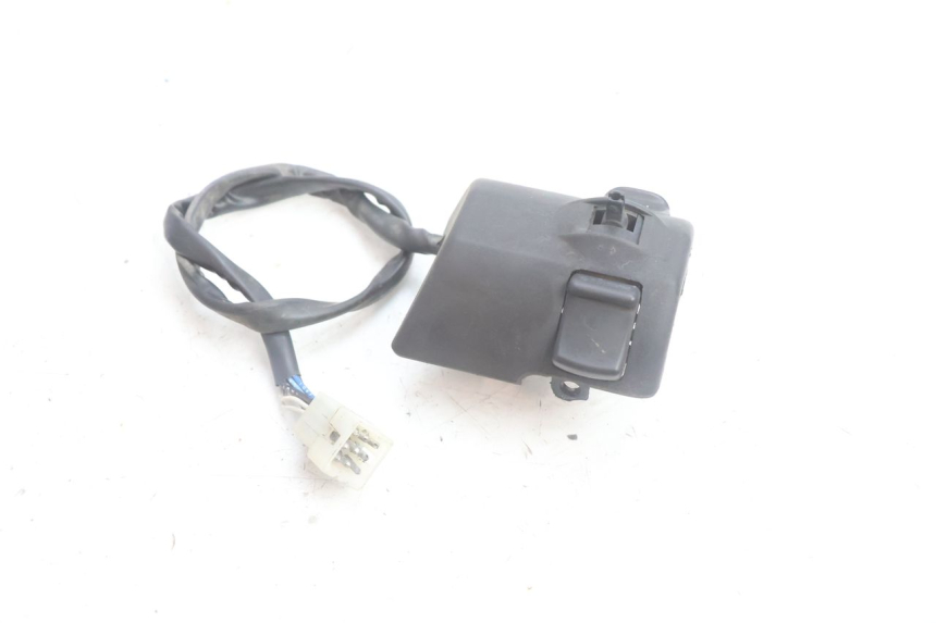photo de LEFT SWITCH APRILIA SCARABEO GT 125 (1999 - 2007) - Alternative perspective