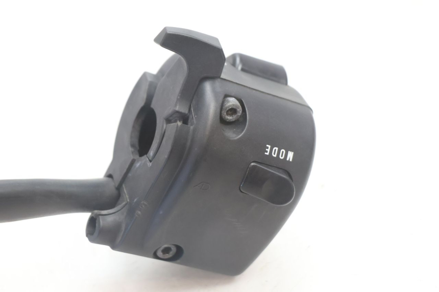 photo de LEFT SWITCH CAN-AM SPYDER RS 1000 (2008 - 2012) - Alternative perspective