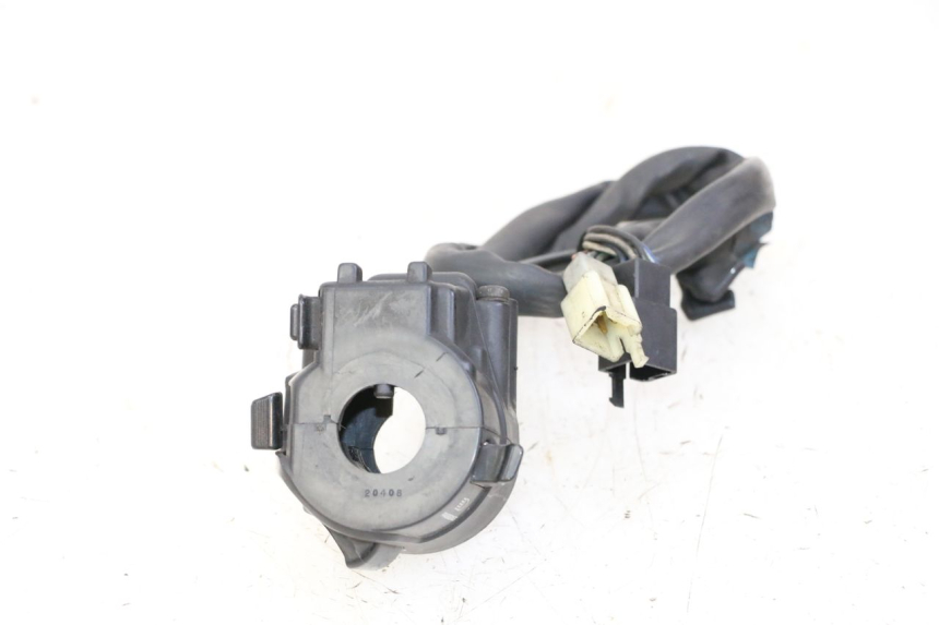 photo de LEFT SWITCH HONDA ST PAN EUROPEAN 1300 (2002 - 2013) - Zoom on usage condition