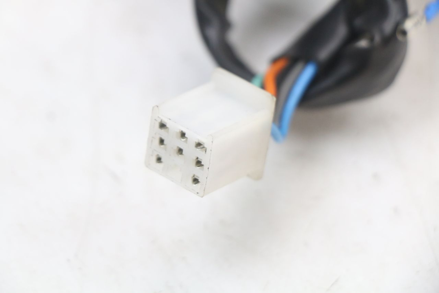 photo de Left switchgear VASTRO STREET X 4T 50 (2016 - 2021) - Surface and material condition